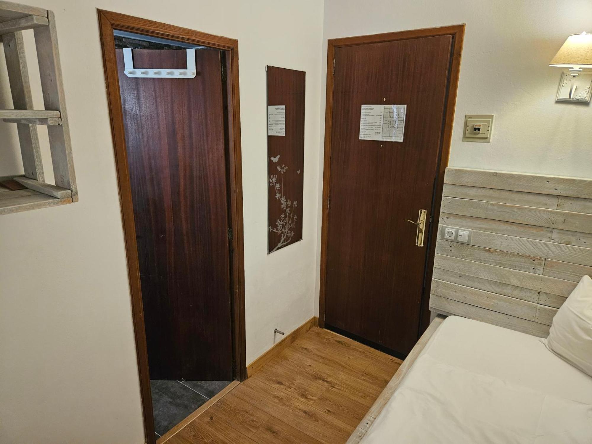 Seven Hostal Cala Millor  Kültér fotó