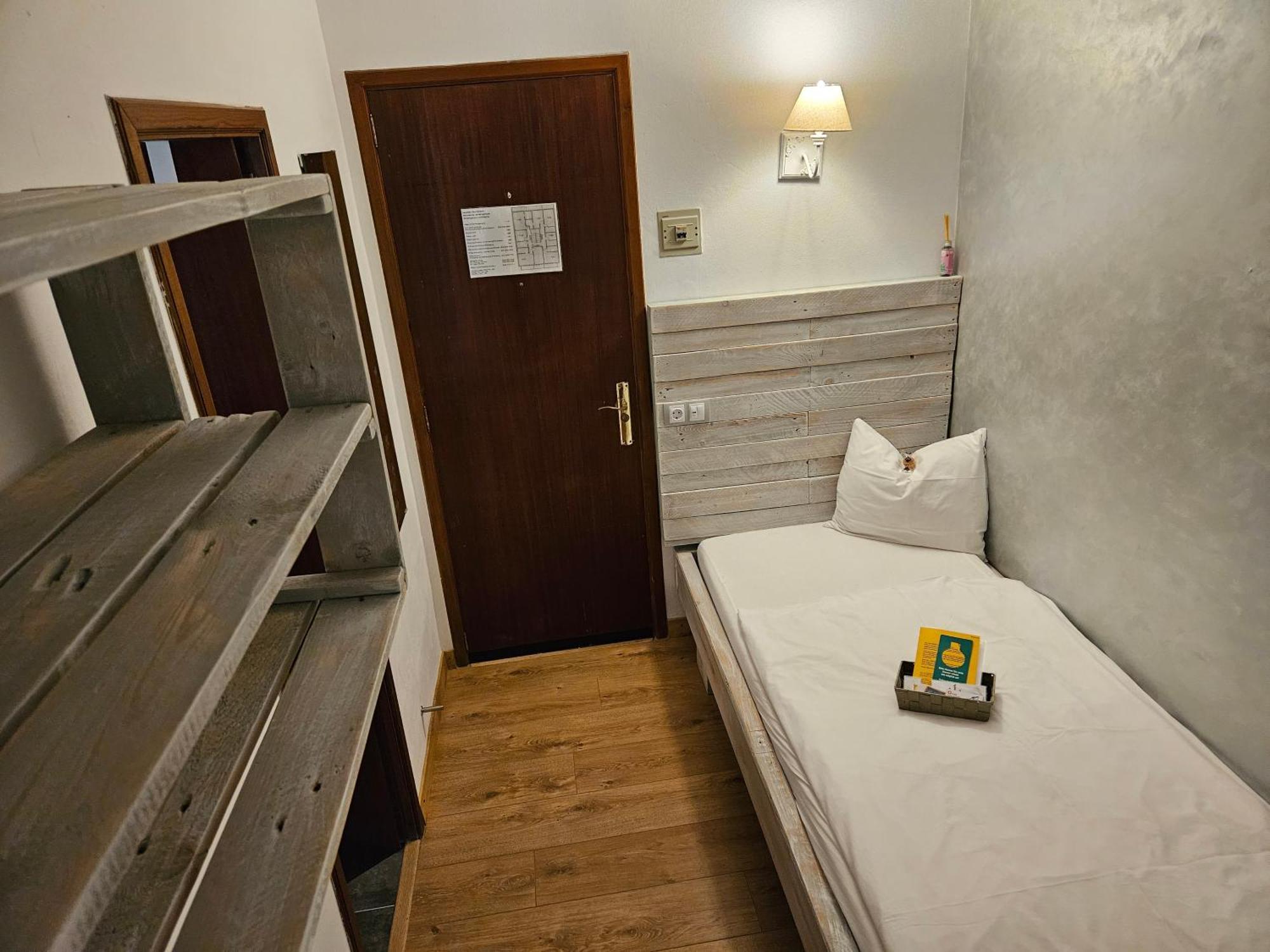 Seven Hostal Cala Millor  Kültér fotó